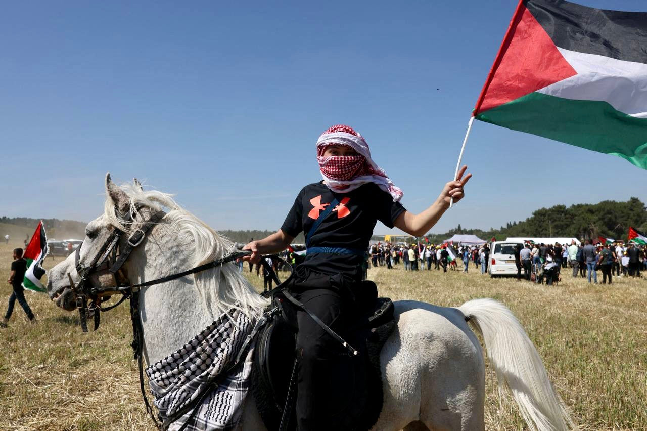 The Hirbawi Kufiya: Embrace Palestinian Heritage and Show Your Solidar –  HirbawiUSA