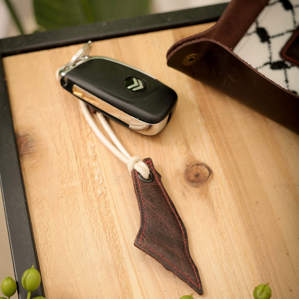 Sumud Stories™ Watan Leather Key Hanger