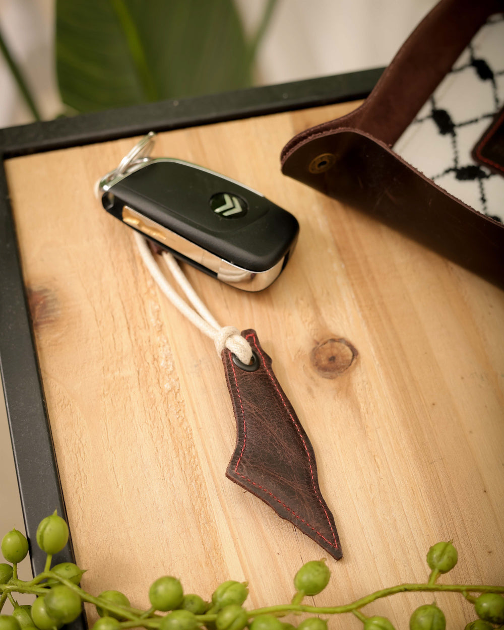 Sumud Stories™ Watan Leather Key Hanger