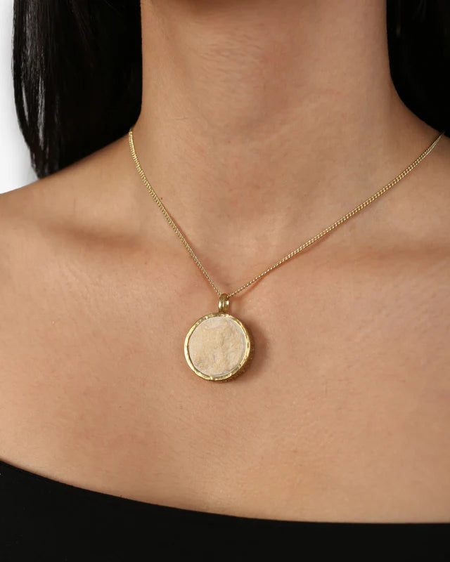 Taffouh Stone Necklace by Sumud Stories